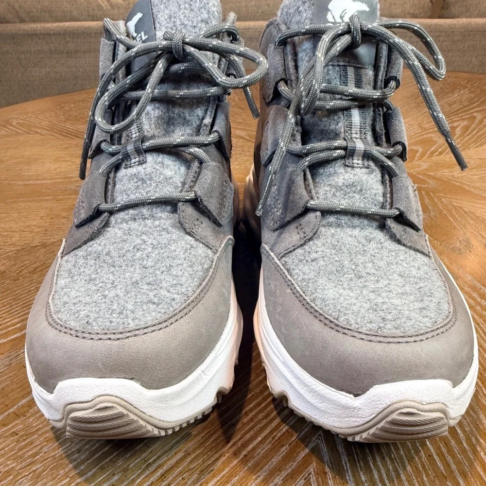 Sorel Kinetic Breakthru Caribou Waterproof Boots Quarry Sea Salt Gray Size 8